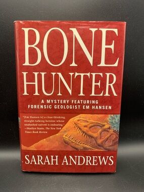 Book Bone Hunter Featuring Geologist Em Hansen 1st Edition 1999 September